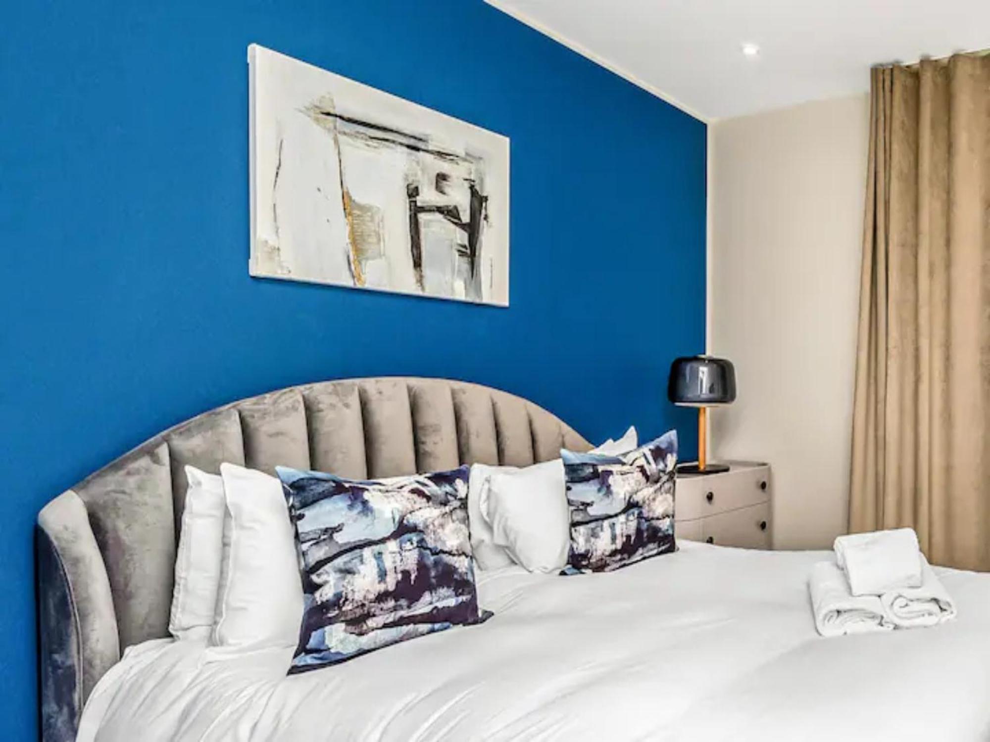 Pass The Keys Penthouse Oasis In Trendy Fulham Apartment ลอนดอน ภายนอก รูปภาพ