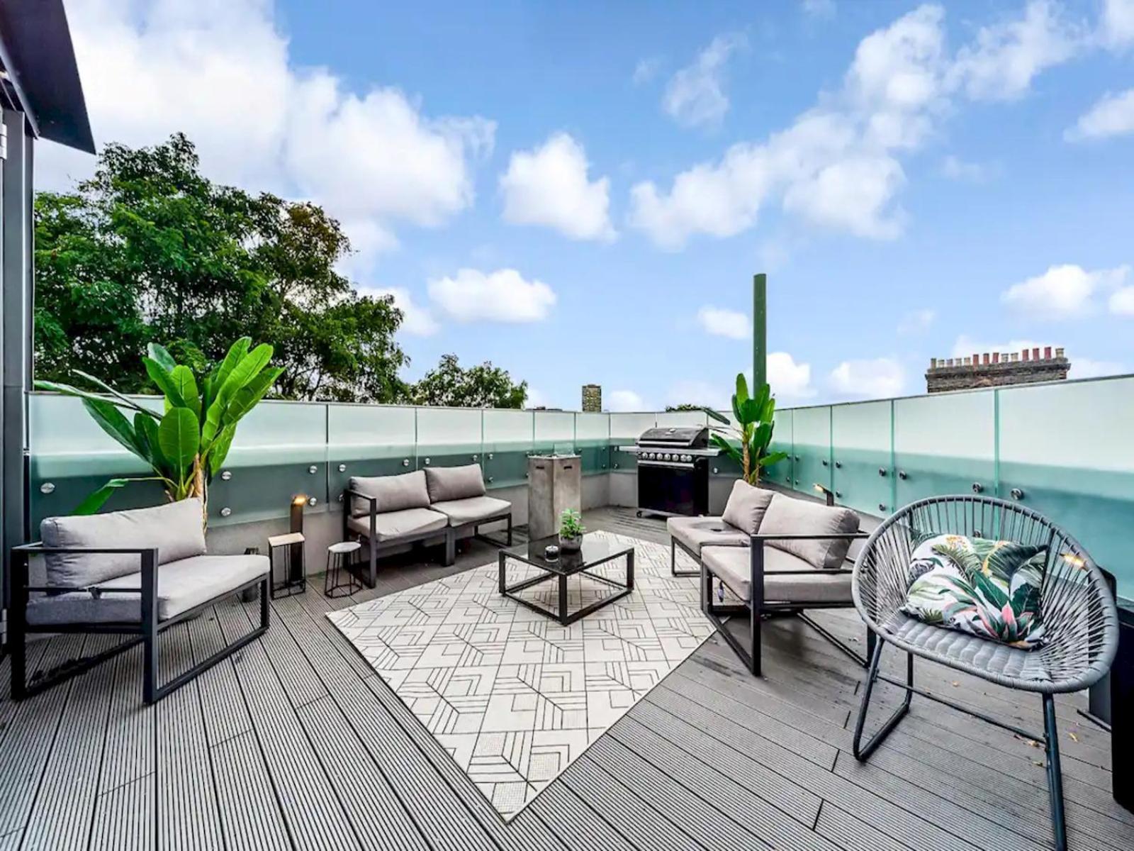 Pass The Keys Penthouse Oasis In Trendy Fulham Apartment ลอนดอน ภายนอก รูปภาพ